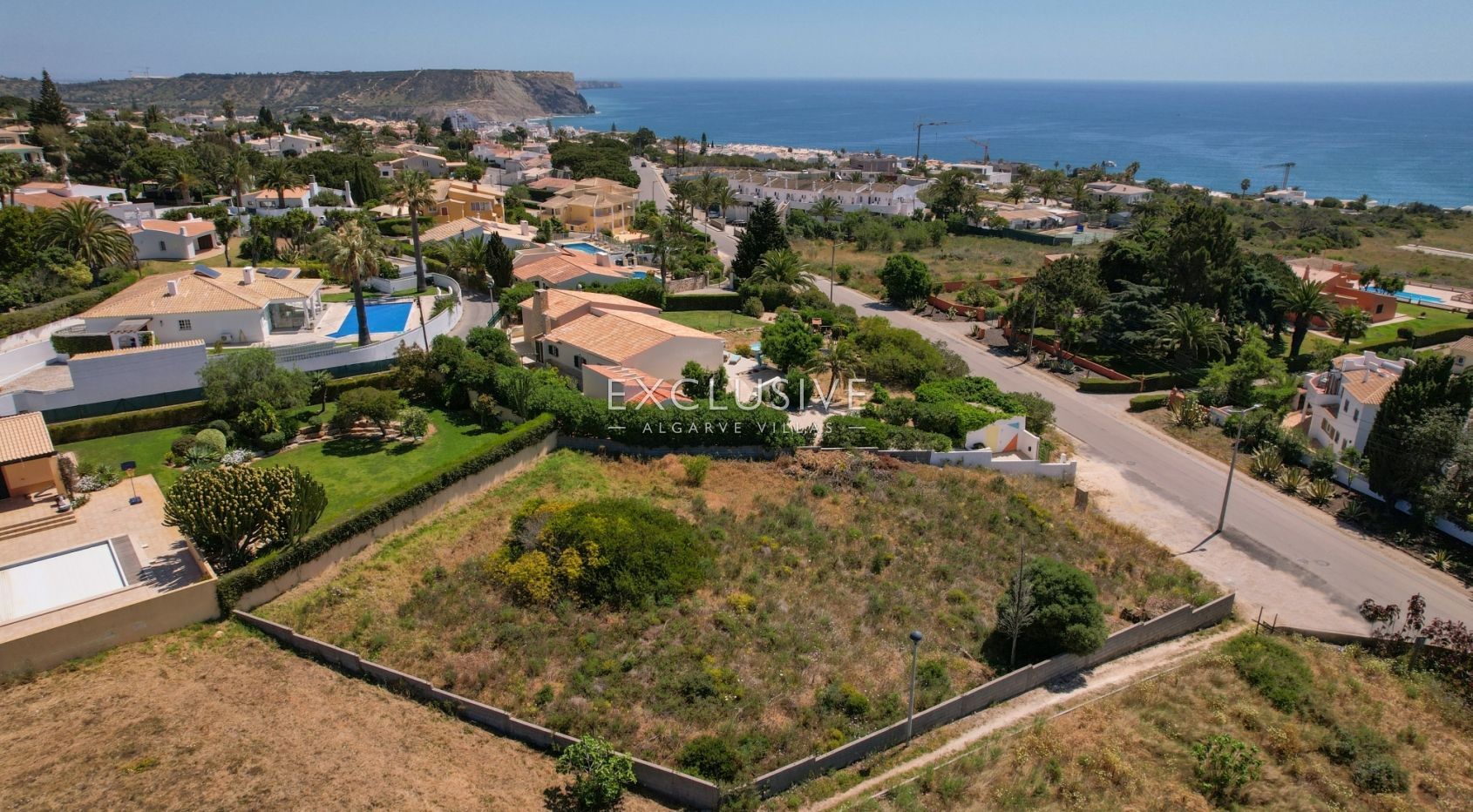 Land in Faro - view 1