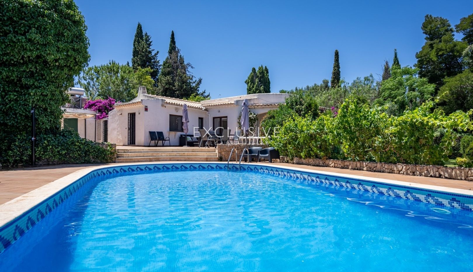 Villa in Montes de Alvor - view 1