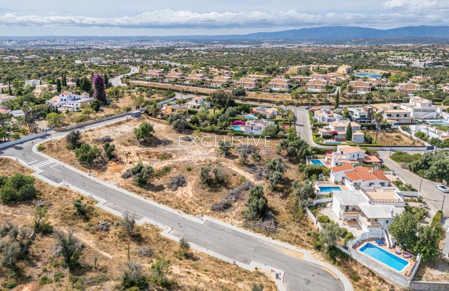 Land in Carvoeiro - view 1
