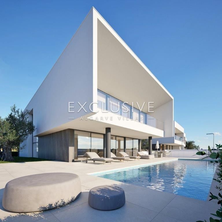 House in Lagos - view 1