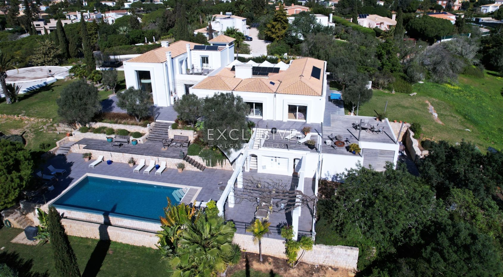 Villa in Carvoeiro - view 1