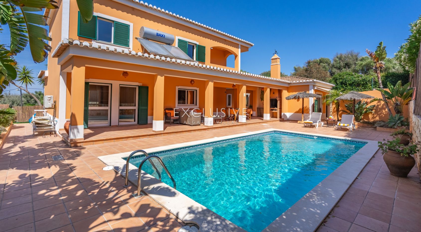 Villa in Montes de Alvor - view 1