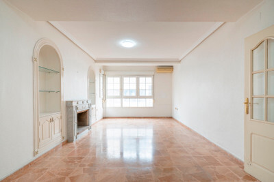 Apartment in Alicante - view 1
