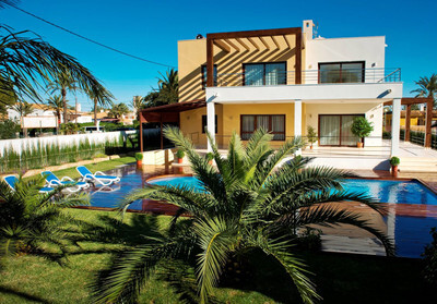Villa in Urbanizacion los Balcones - view 1