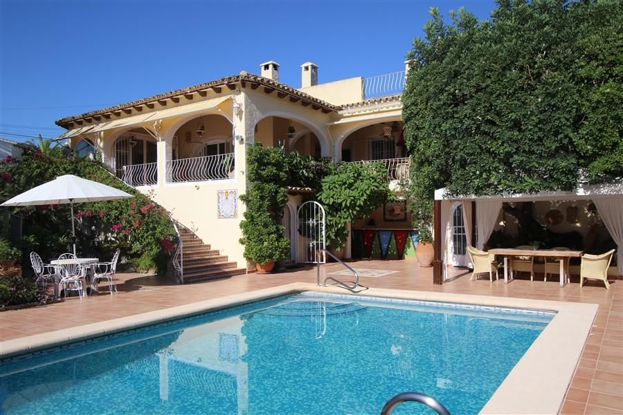 Villa in San Juan de Alicante - view 1