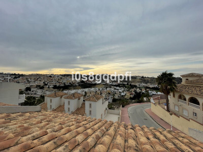 House in Alicante - view 1