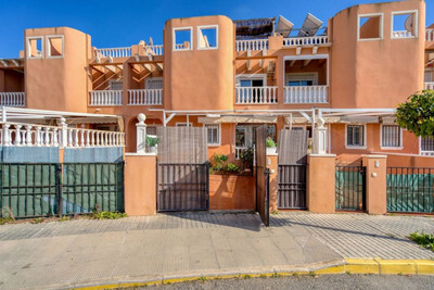 House in Alicante - view 1