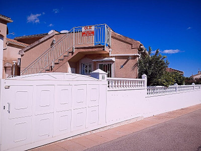 Villa in Alicante - view 1