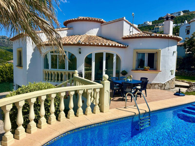 Villa in Rafol de Almunia - view 1
