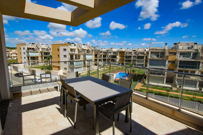 Penthouse in Urbanizacion los Balcones - view 1