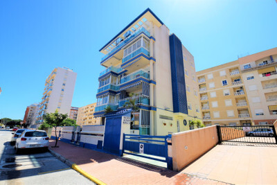 Penthouse in Guardamar del Segura - view 1