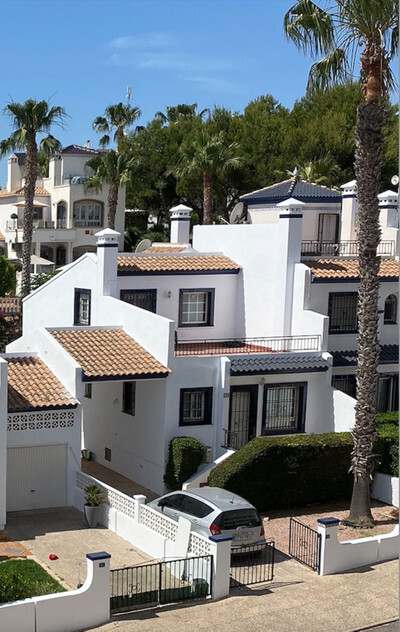 House in Urbanizacion los Balcones - view 1
