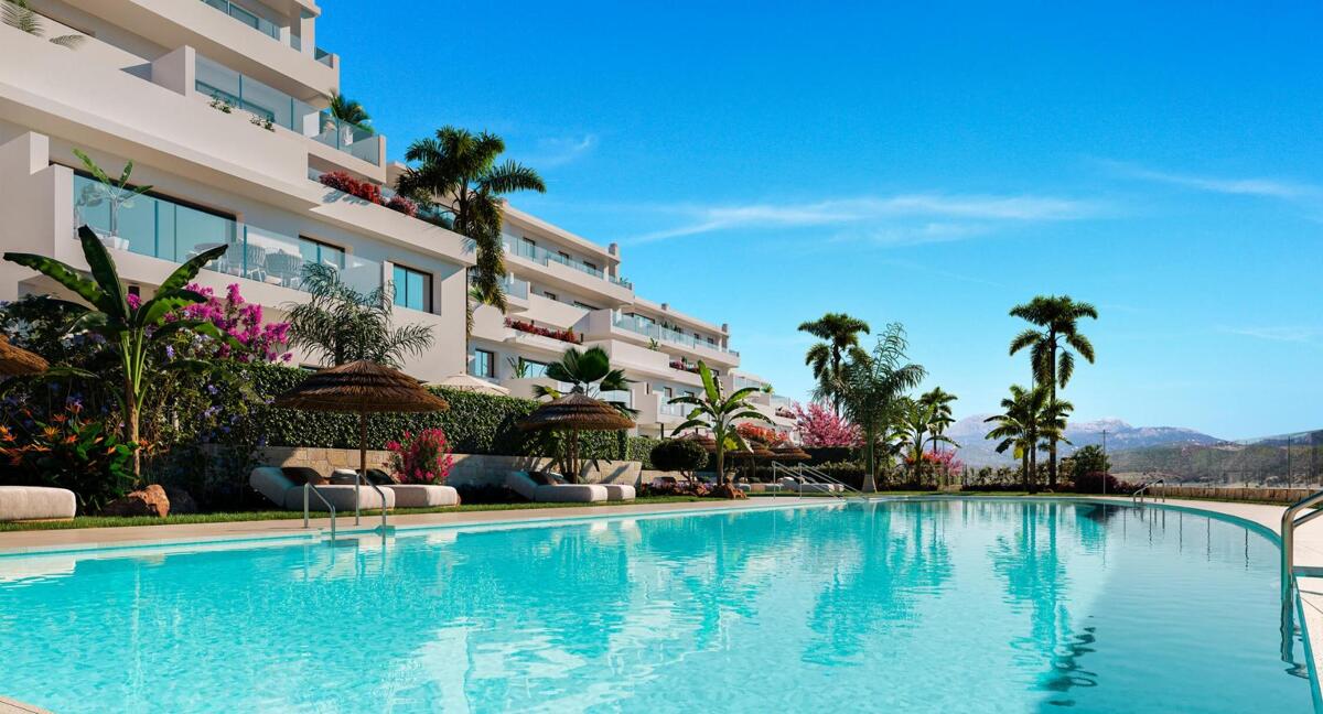 Apartment in Casares - view 1