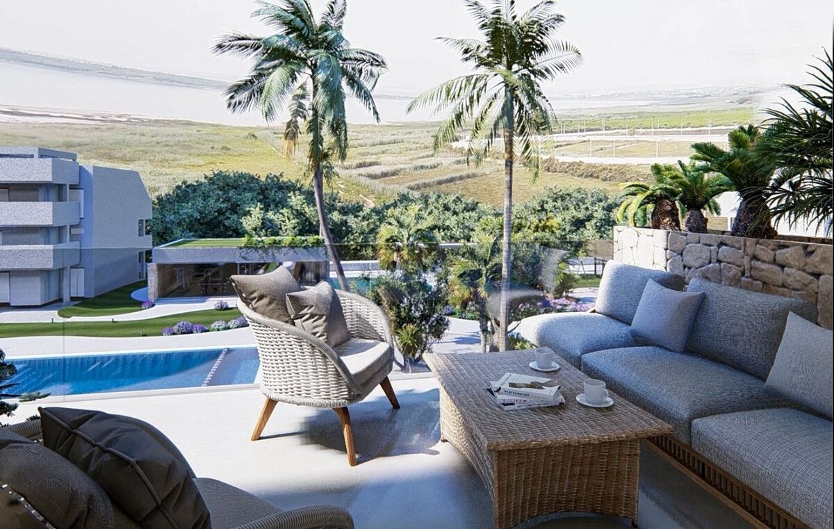 Penthouse in Guardamar del Segura - view 1