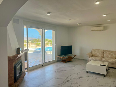 Villa in Sant Joan d'Alacant - view 1