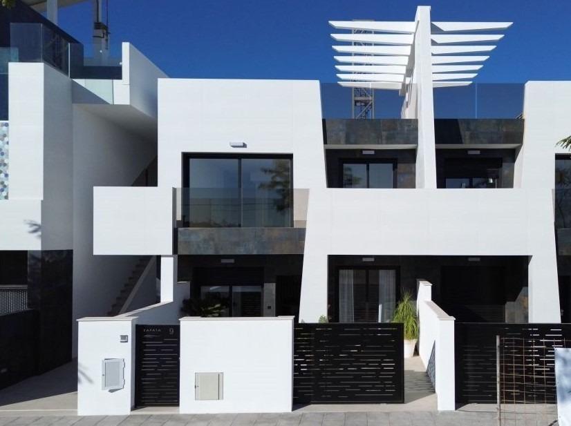 House in Alicante - view 1