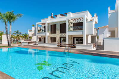 House in Alicante - view 1