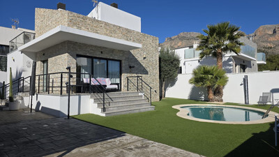Villa in San Juan de Alicante - view 1