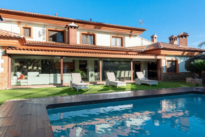 Villa in Calp - view 1