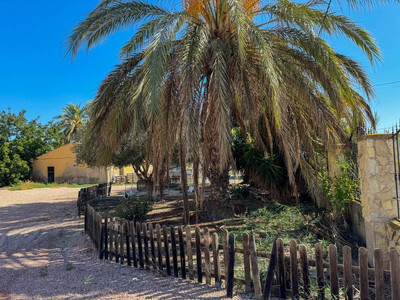 Villa in Alicante - view 1