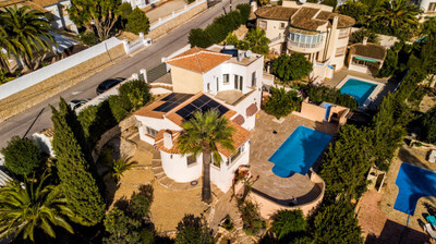 Villa in Benissanet - view 1