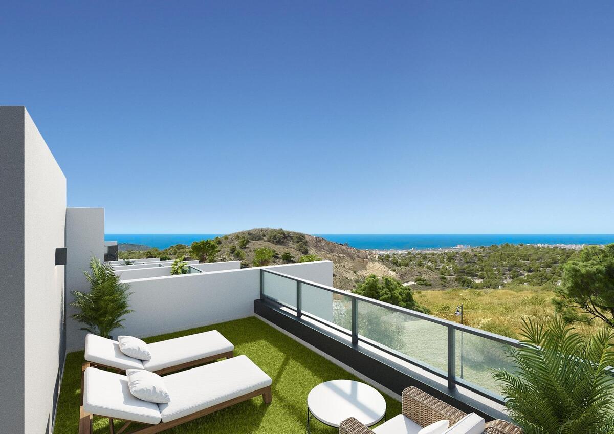 Villa in Finestrat - view 1