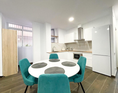 Apartment in Alicante - view 1