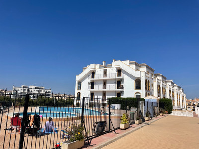 Apartment in La Zenia - view 1