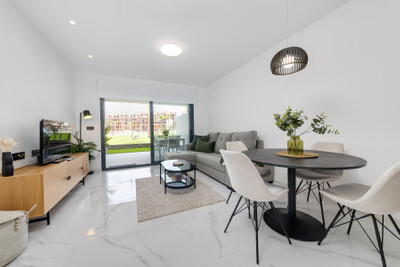 Apartment in Guardamar del Segura - view 1
