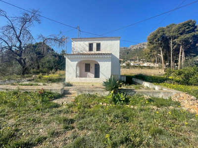 Villa in Calp - view 1