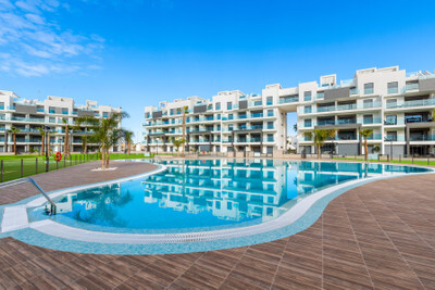 Penthouse in Guardamar del Segura - view 1