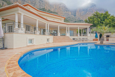 Villa in Javea - view 1