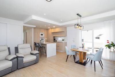 Apartment in Villamartin - view 1