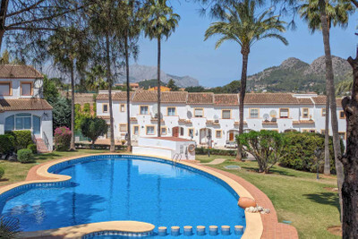 Villa in San Juan de Alicante - view 1