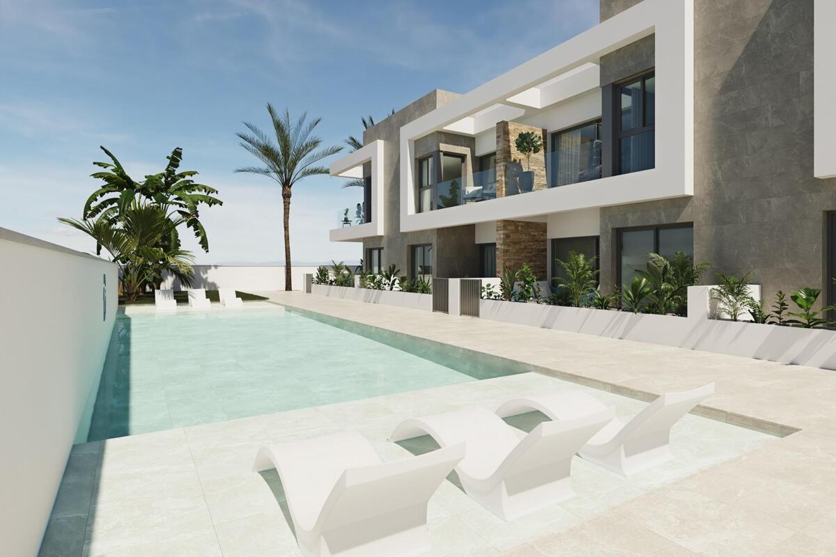 House in Alicante - view 1