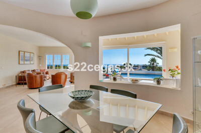 Villa in Alicante - view 1
