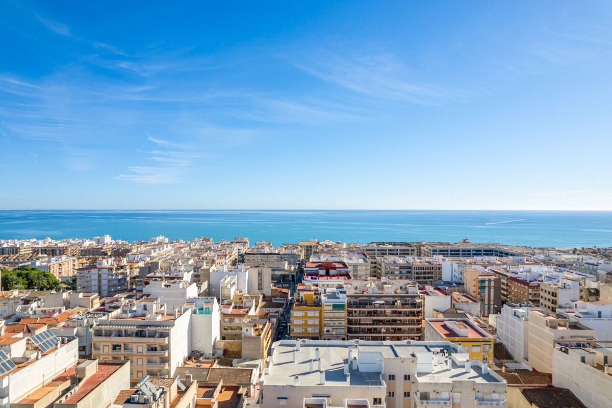 Apartment in Guardamar del Segura - view 1