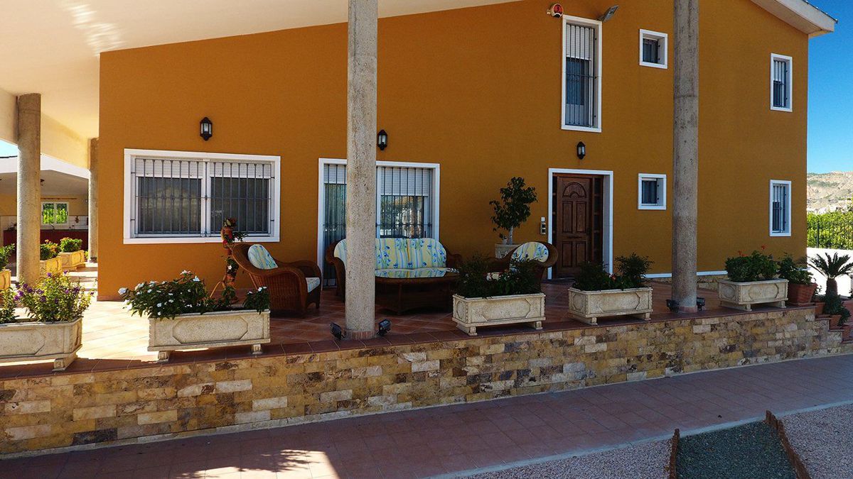 Farm, Ranch or Equestrian in San Juan de Alicante - view 1