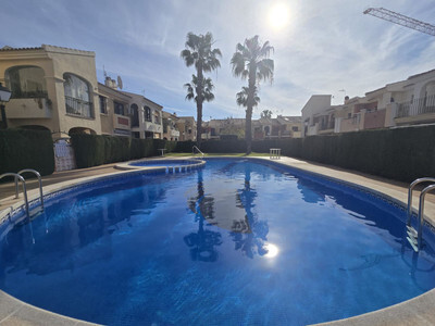 Apartment in Alicante - view 1