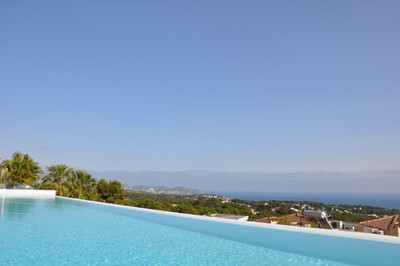 Villa in Alicante - view 1