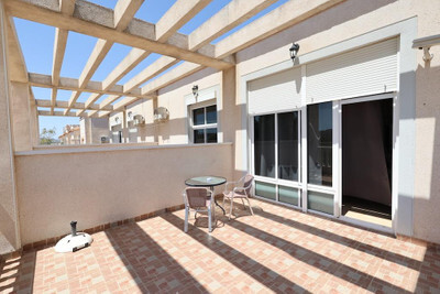 House in Elche - view 1