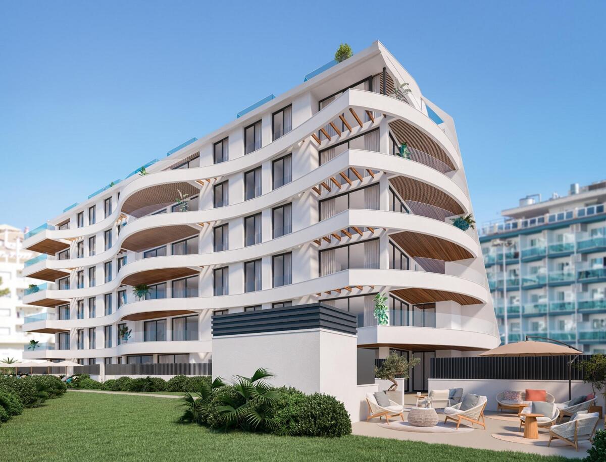 Apartment in Benalmadena Costa - view 1