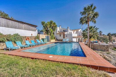 Farm, Ranch or Equestrian in Benissanet - view 1