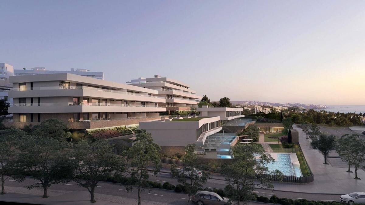 House in Estepona - view 1