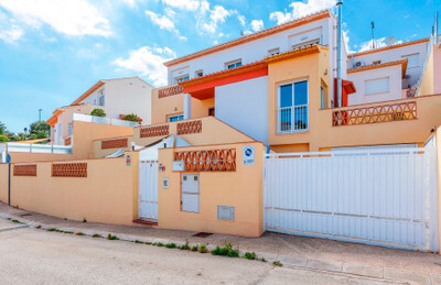 Villa in Sant Joan d'Alacant - view 1
