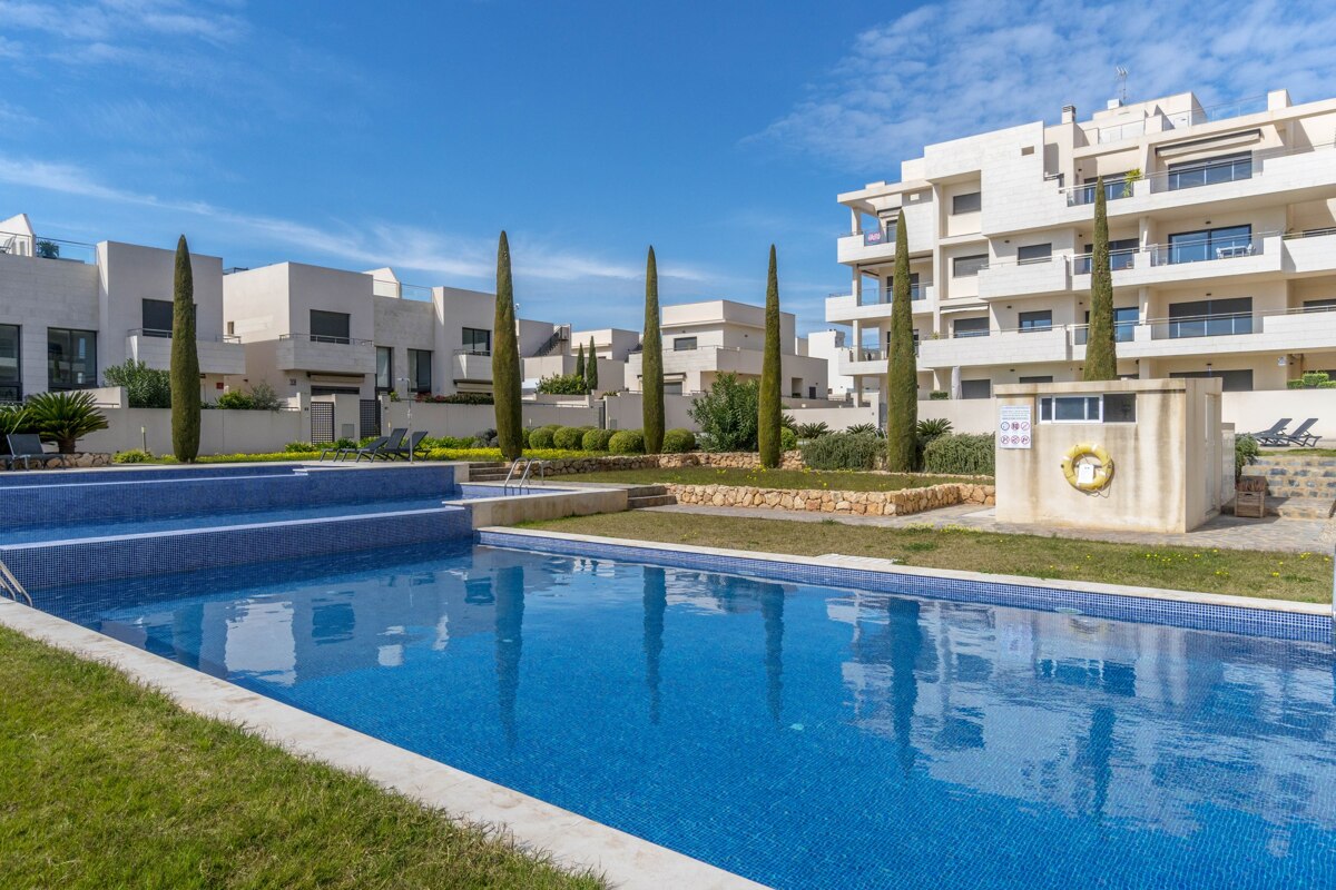 Apartment in La Zenia - view 1