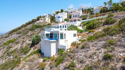 Villa in San Juan de Alicante - view 1