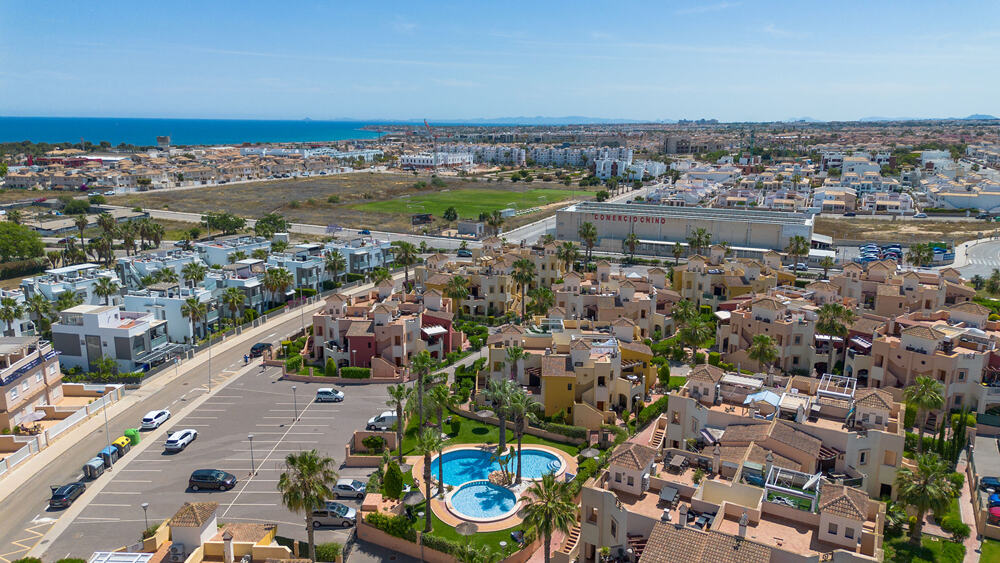 Apartment in Torrevieja - view 1