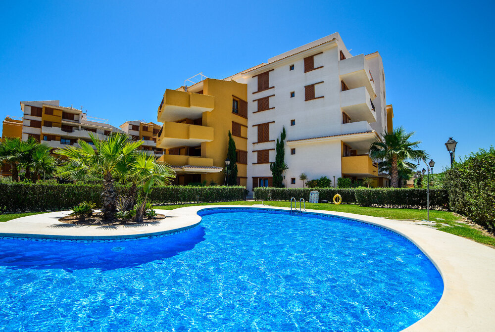 Apartment in Torrevieja - view 1