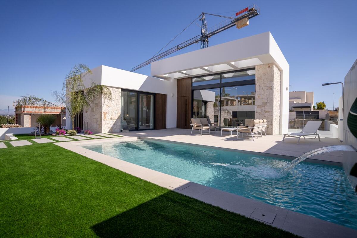 Villa in Rojales - view 1